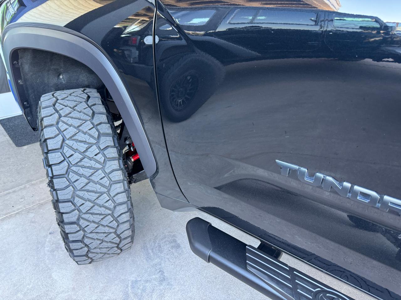 Toyota Tundra 4WD  2023