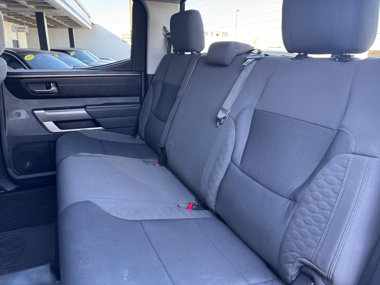 Toyota Tundra 4WD  2023