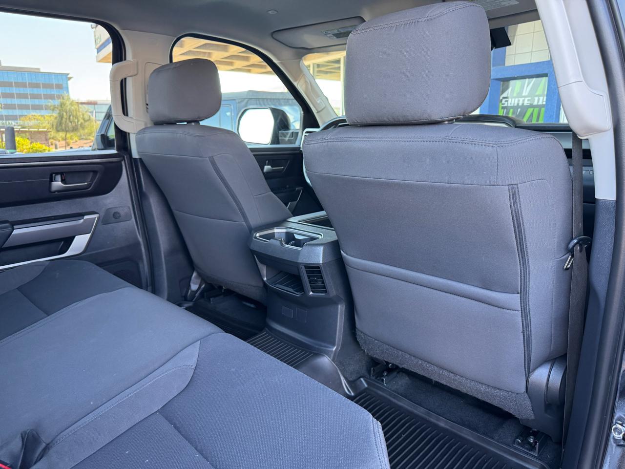 Toyota Tundra 4WD  2023