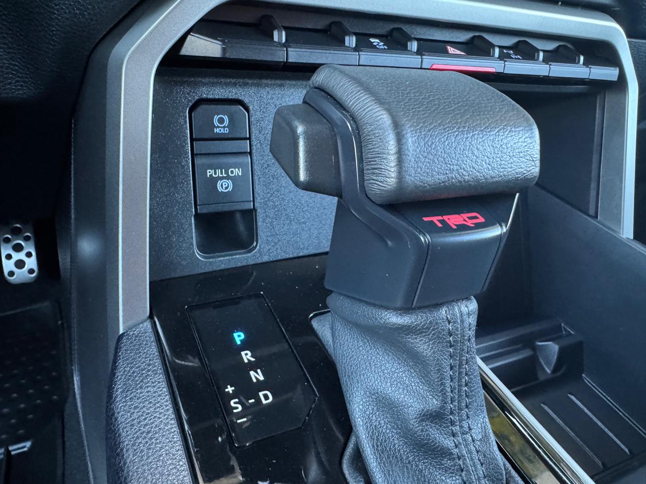 Toyota Tundra 4WD  2023