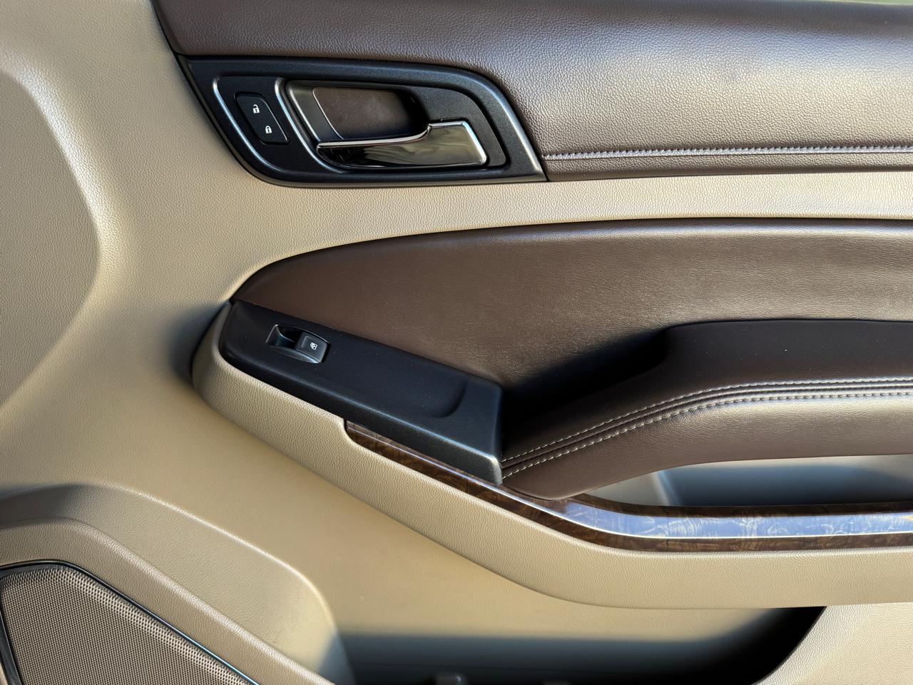 Chevrolet Tahoe 2WD 4dr LT 2016