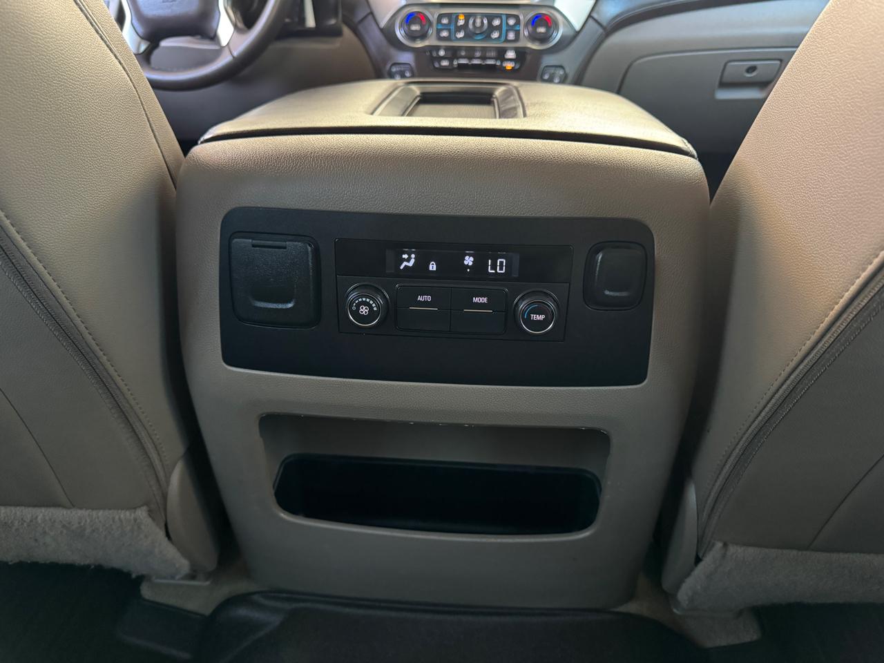 Chevrolet Tahoe 2WD 4dr LT 2016