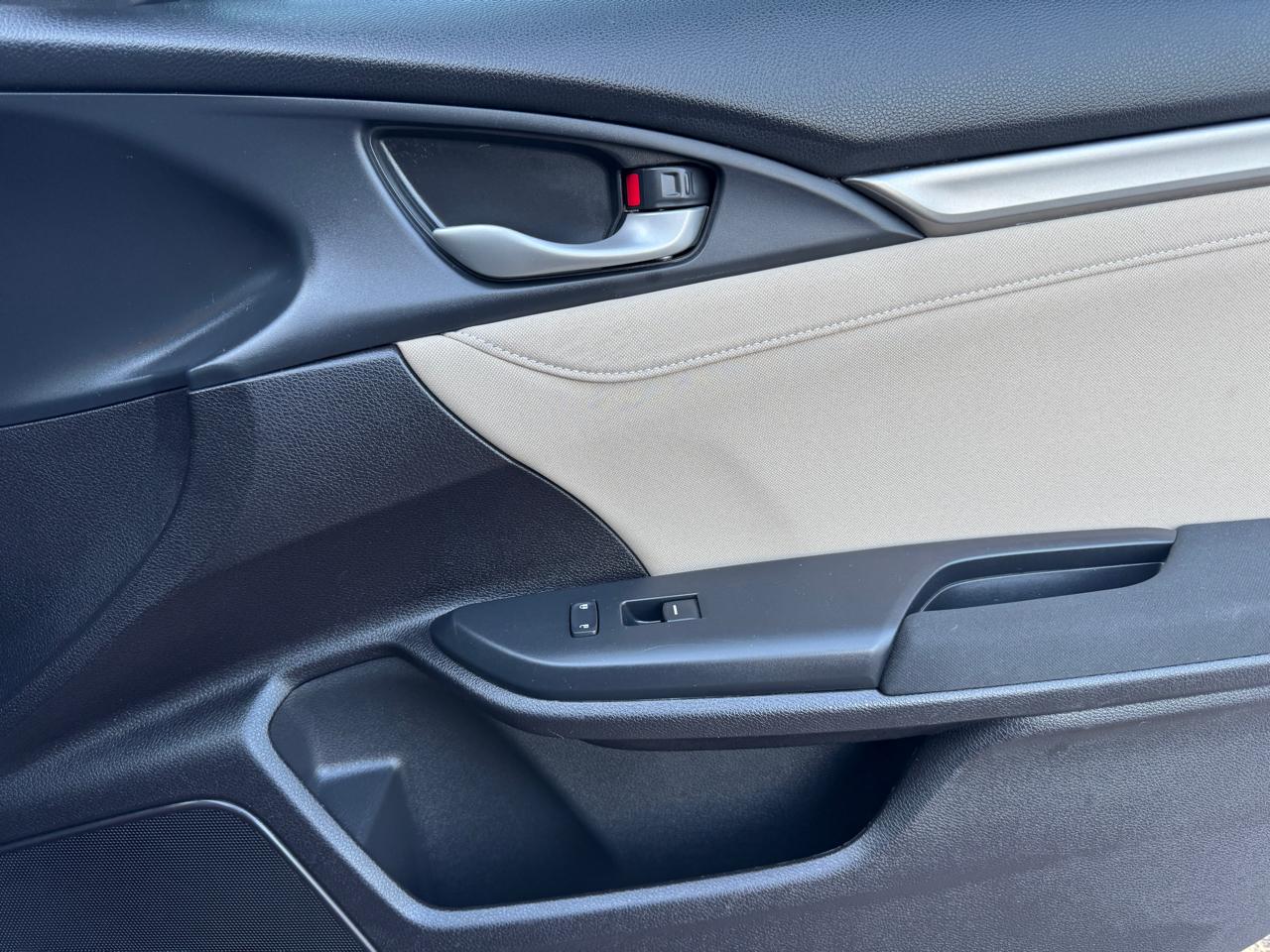 Honda Civic Hatchback EX CVT 2018