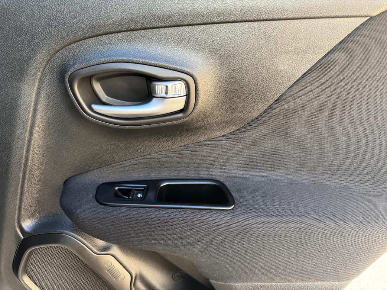 Jeep Renegade Latitude FWD 2020