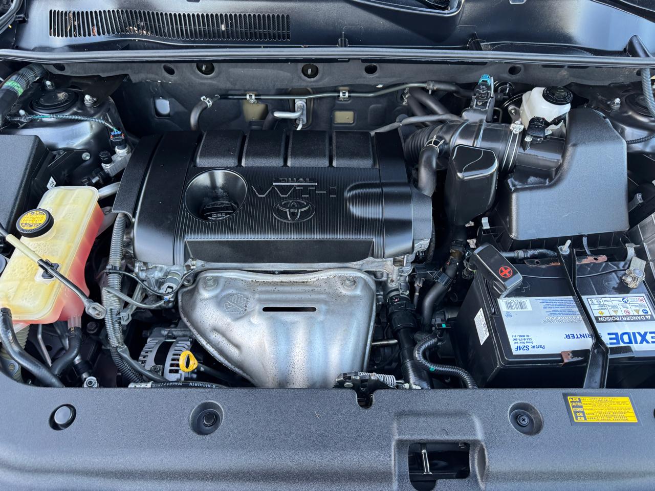 Toyota RAV4 4WD 4dr I4 Sport (Natl) 2012