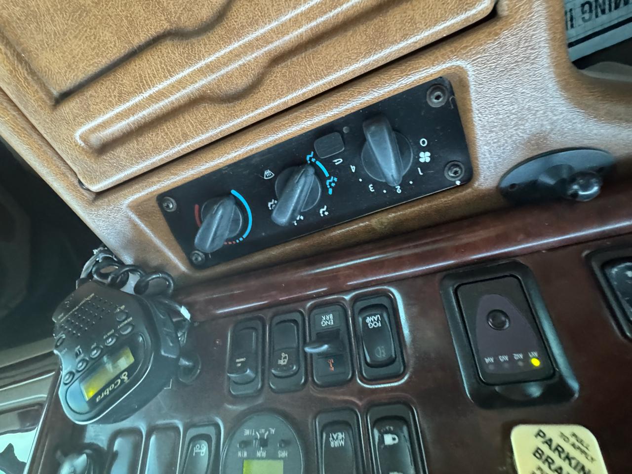 Freightliner M2  2006