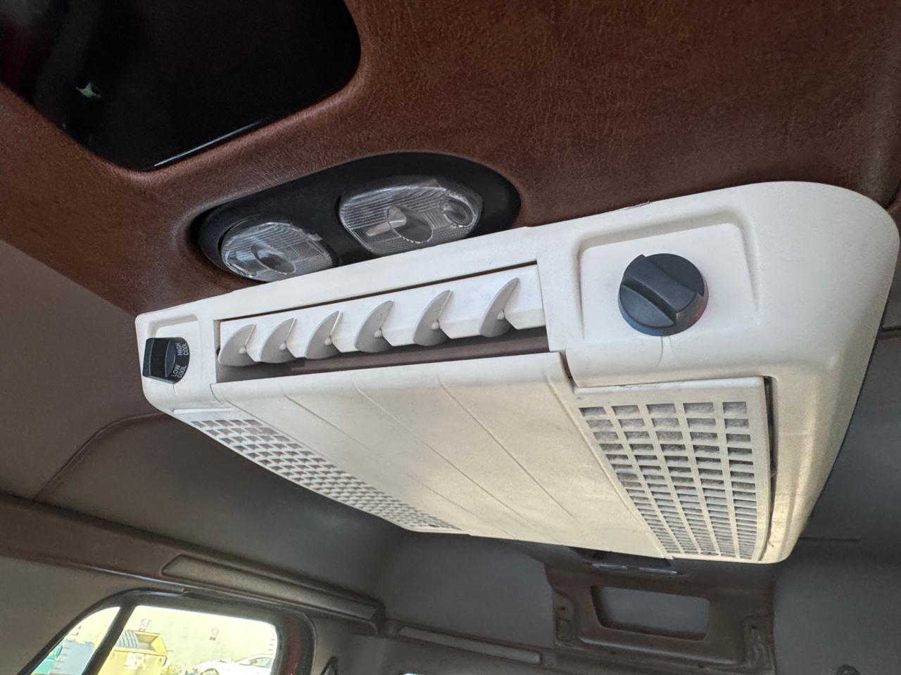 Freightliner M2  2006