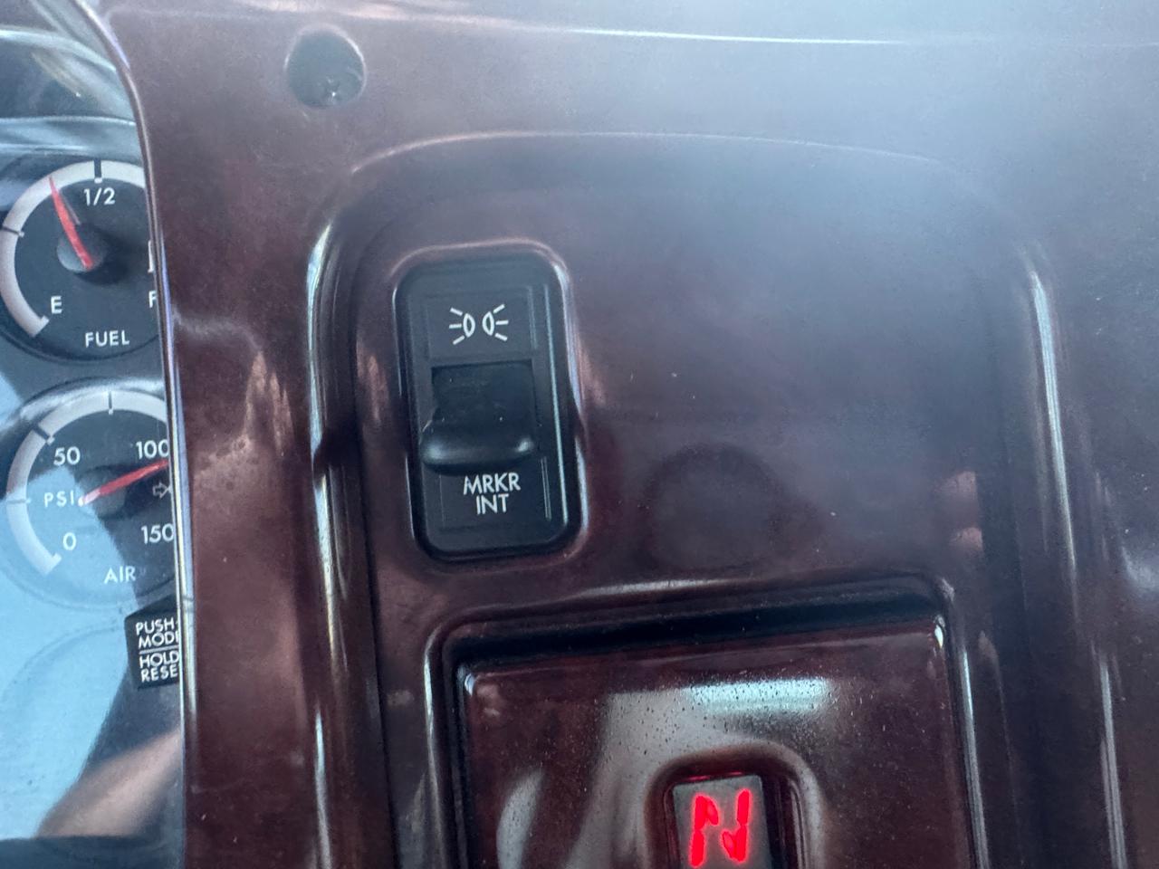 Freightliner M2  2006