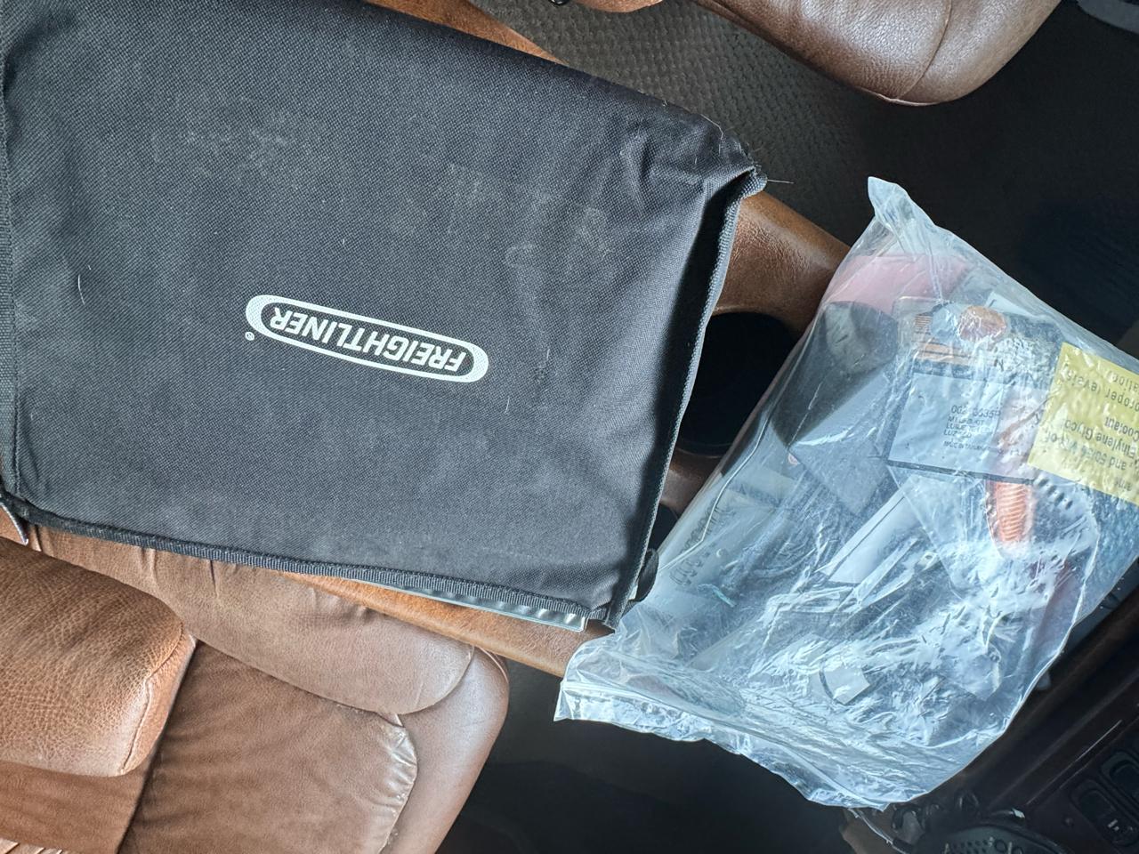 Freightliner M2  2006