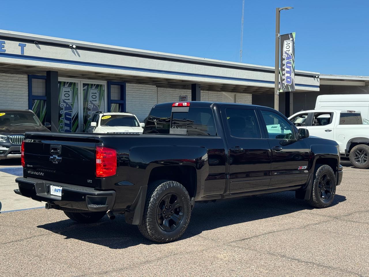 Chevrolet Silverado 1500 4WD Crew Cab 153.0" LTZ w/2LZ 2015