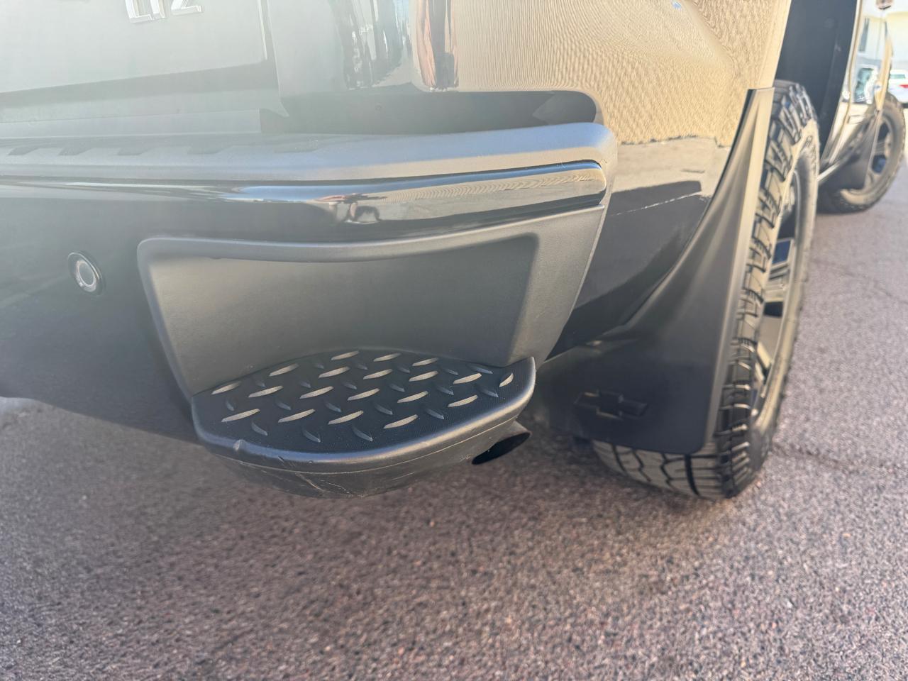 Chevrolet Silverado 1500 4WD Crew Cab 153.0" LTZ w/2LZ 2015