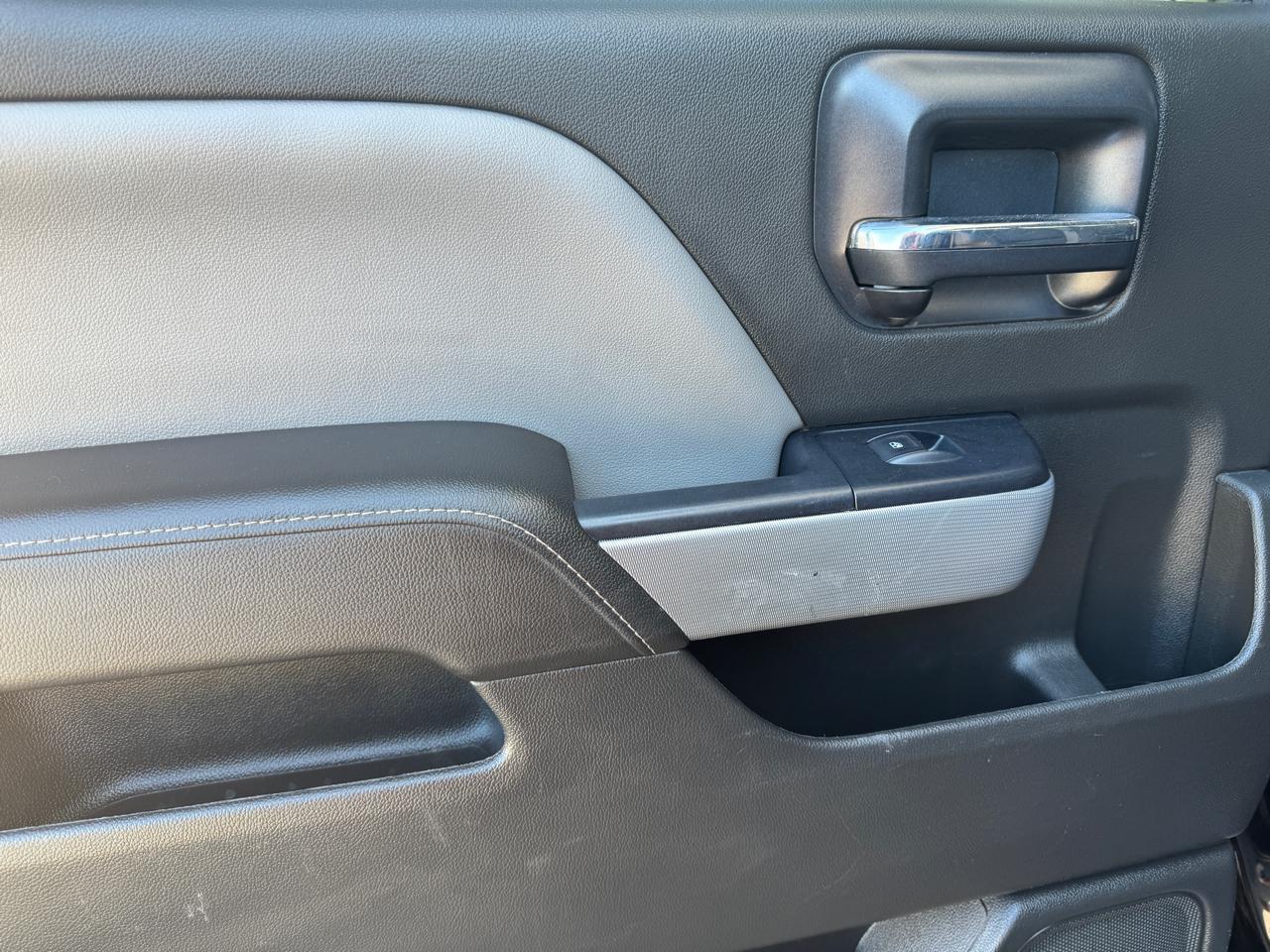 Chevrolet Silverado 1500 4WD Crew Cab 153.0" LTZ w/2LZ 2015