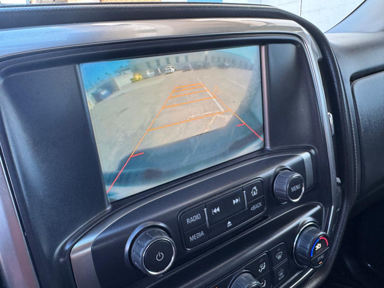 Chevrolet Silverado 1500 4WD Crew Cab 153.0" LTZ w/2LZ 2015