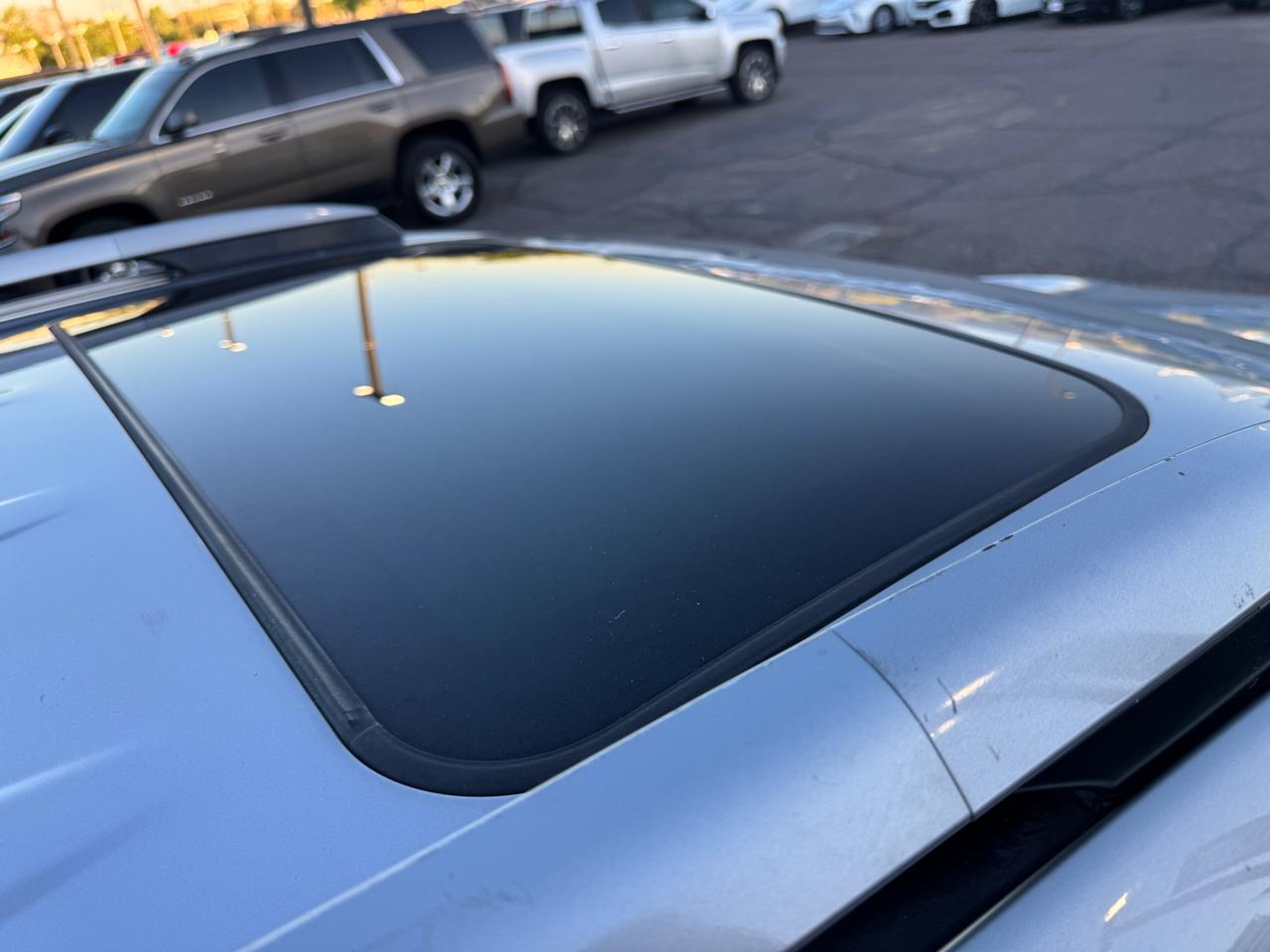 Toyota RAV4 XLE FWD (Natl) 2018