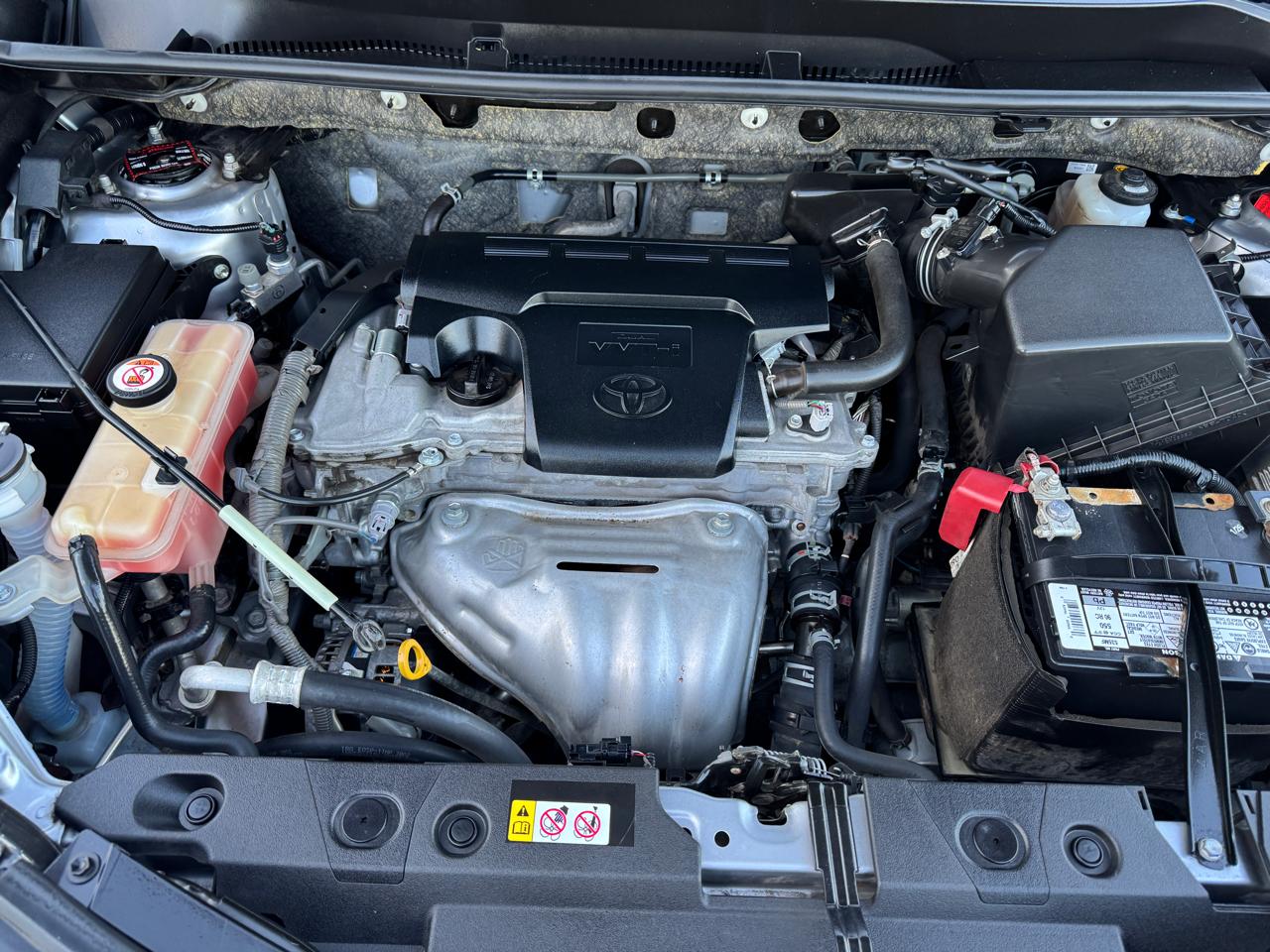 Toyota RAV4 XLE FWD (Natl) 2018