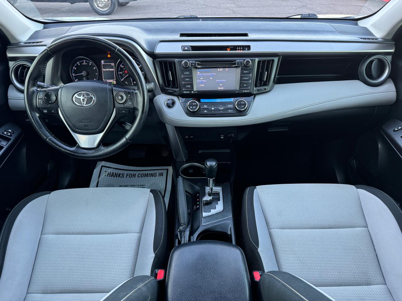 Toyota RAV4 XLE FWD (Natl) 2018