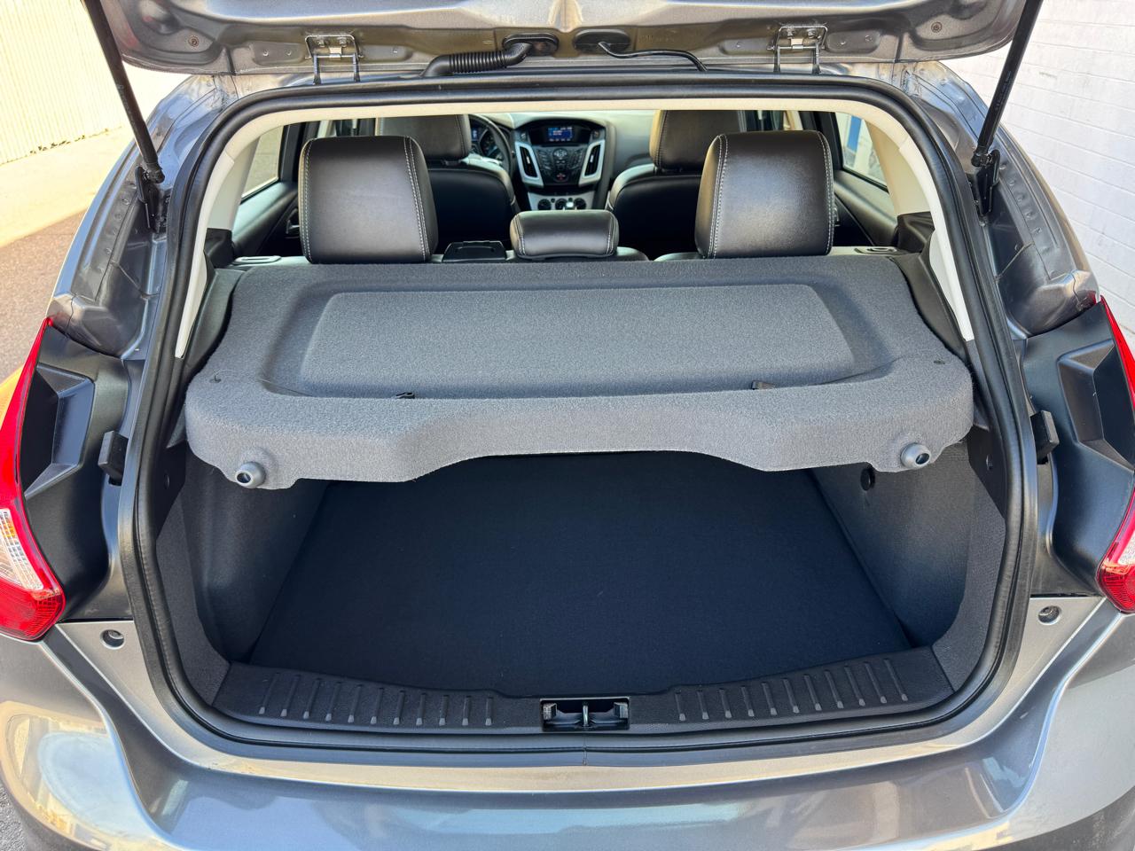 Ford Focus 5dr HB SE 2014