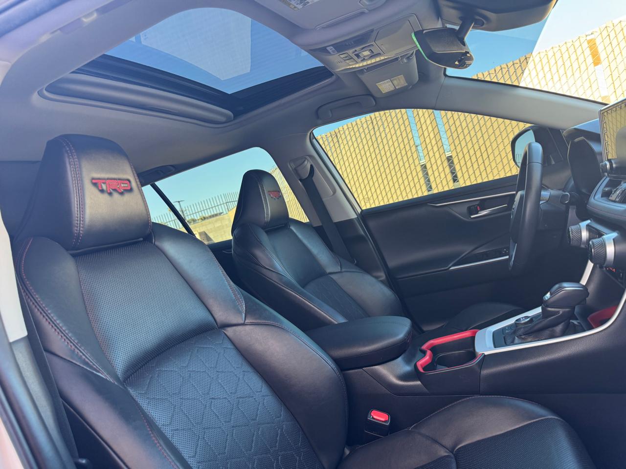 Toyota RAV4 TRD Off Road AWD (Natl) 2021