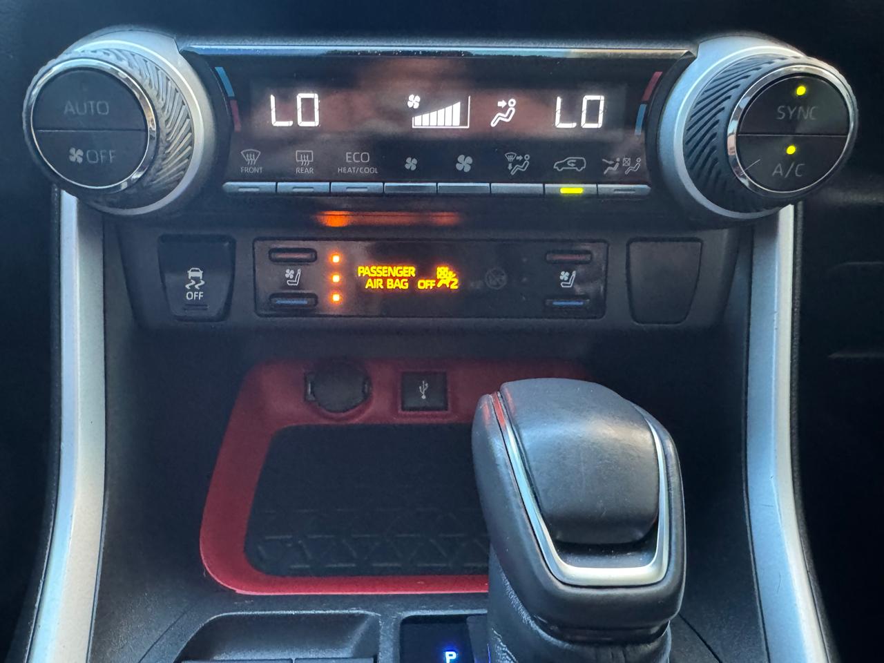 Toyota RAV4 TRD Off Road AWD (Natl) 2021