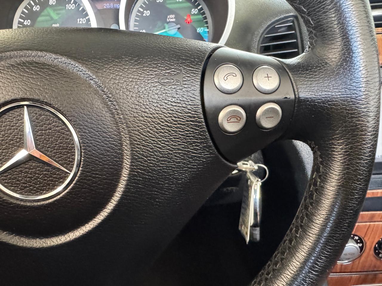 Mercedes-Benz SLK-Class 2dr Roadster 3.0L 2007