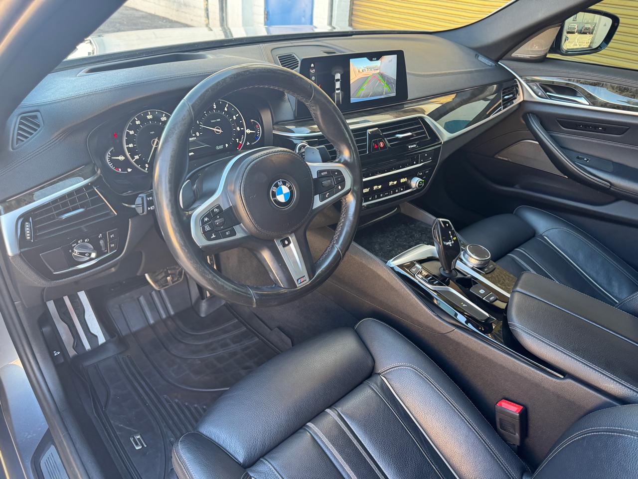 BMW 5 Series M550i xDrive Sedan 2018