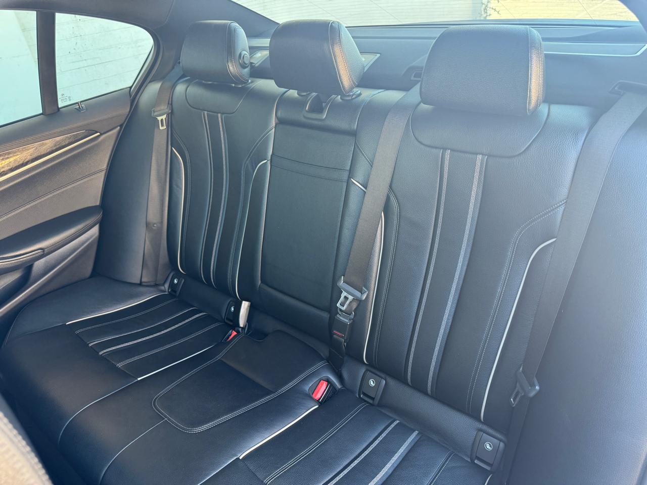 BMW 5 Series M550i xDrive Sedan 2018