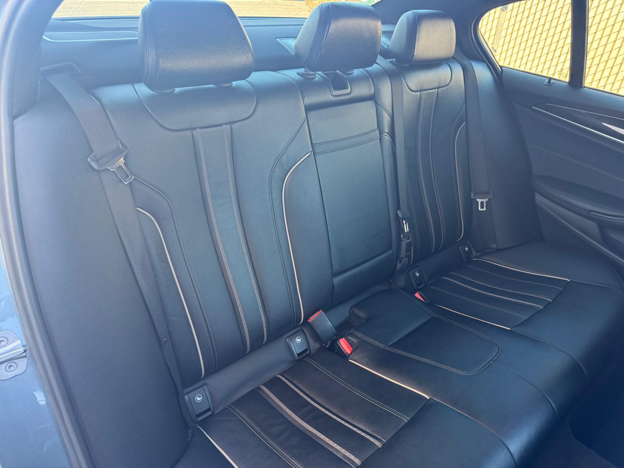 BMW 5 Series M550i xDrive Sedan 2018