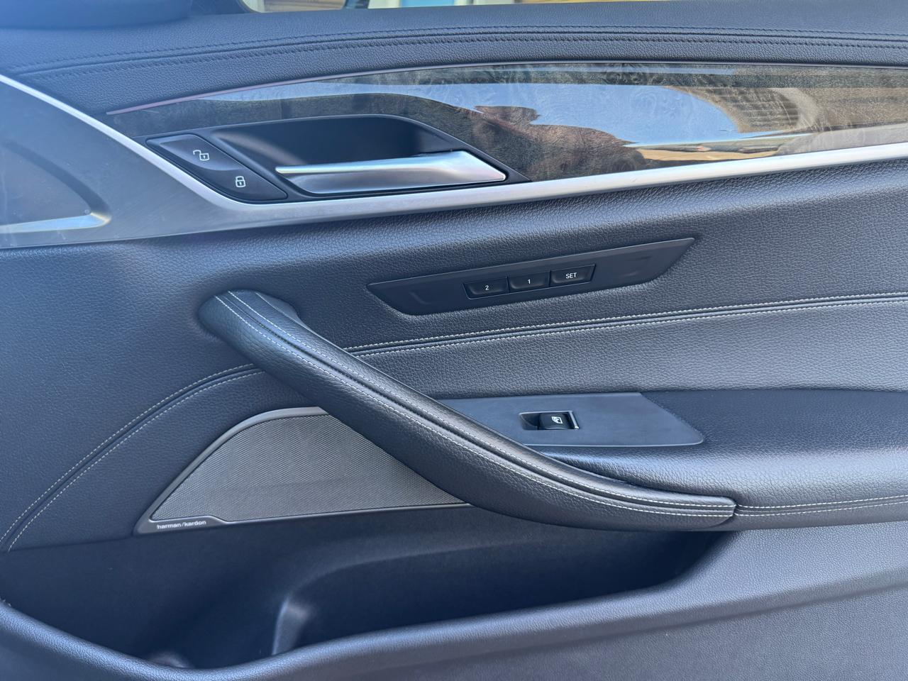 BMW 5 Series M550i xDrive Sedan 2018