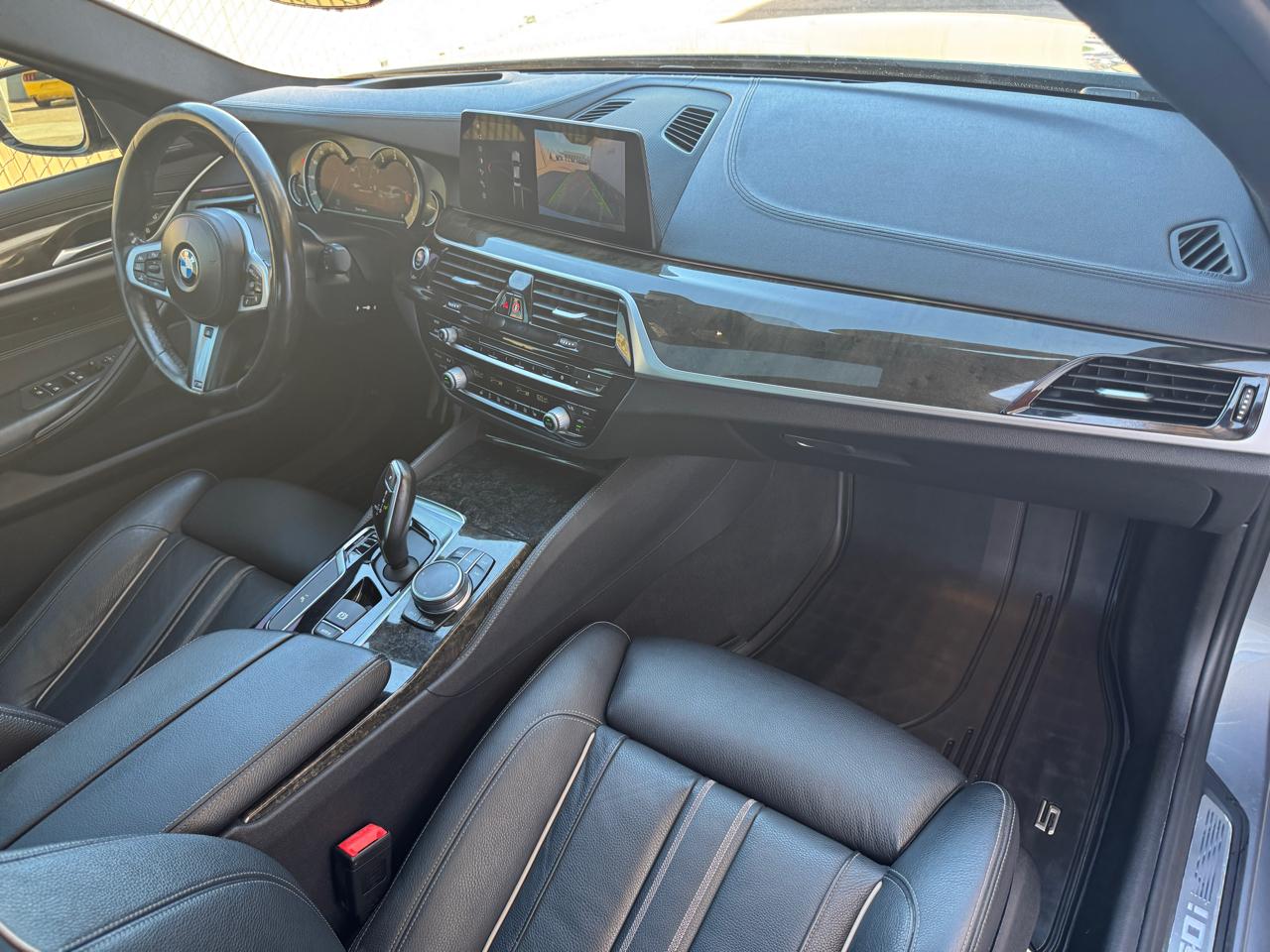 BMW 5 Series M550i xDrive Sedan 2018