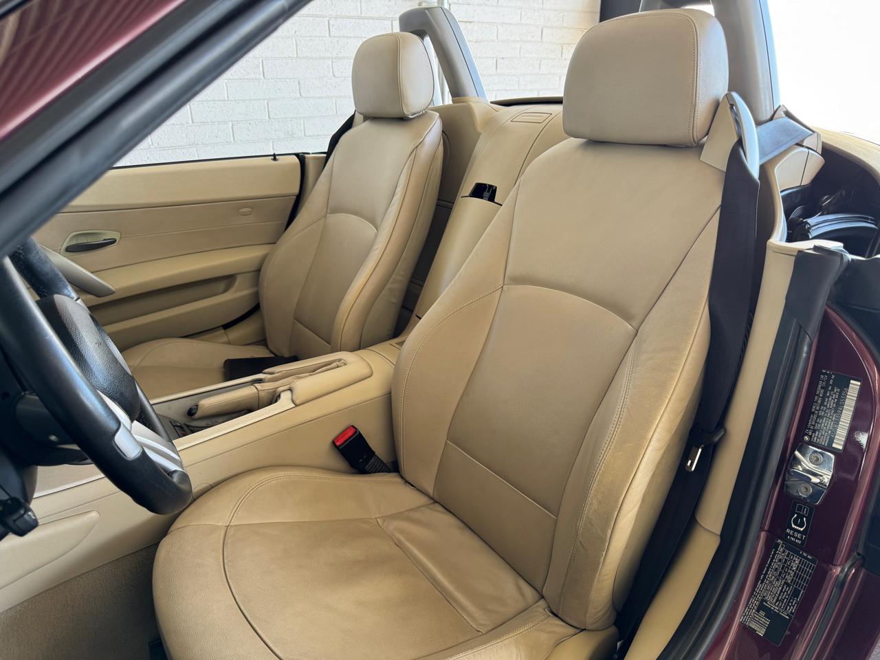 BMW Z4 2dr Roadster 2.5i 2004