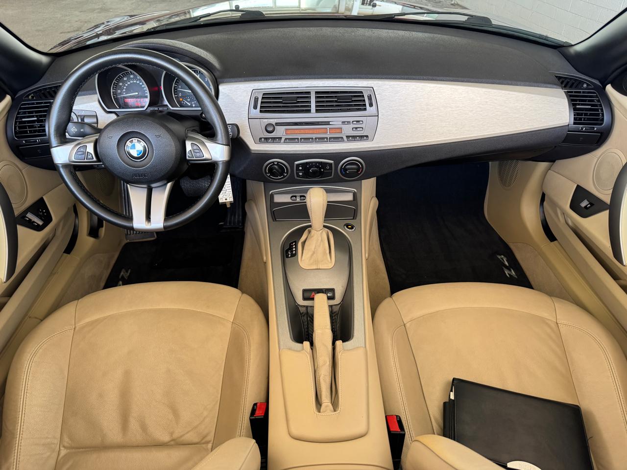 BMW Z4 2dr Roadster 2.5i 2004