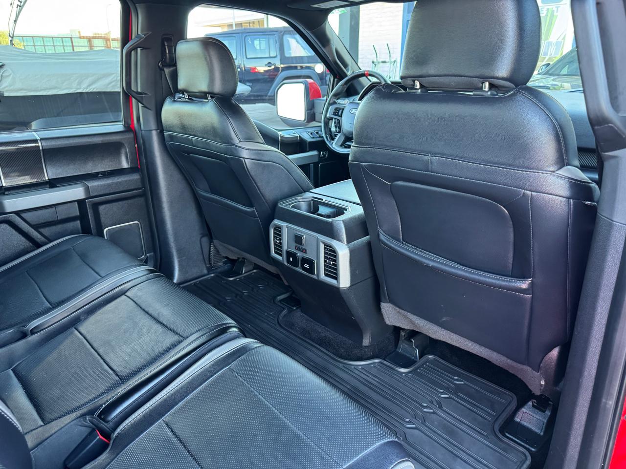 Ford F-150 Raptor 4WD SuperCrew 5.5' Box 2018