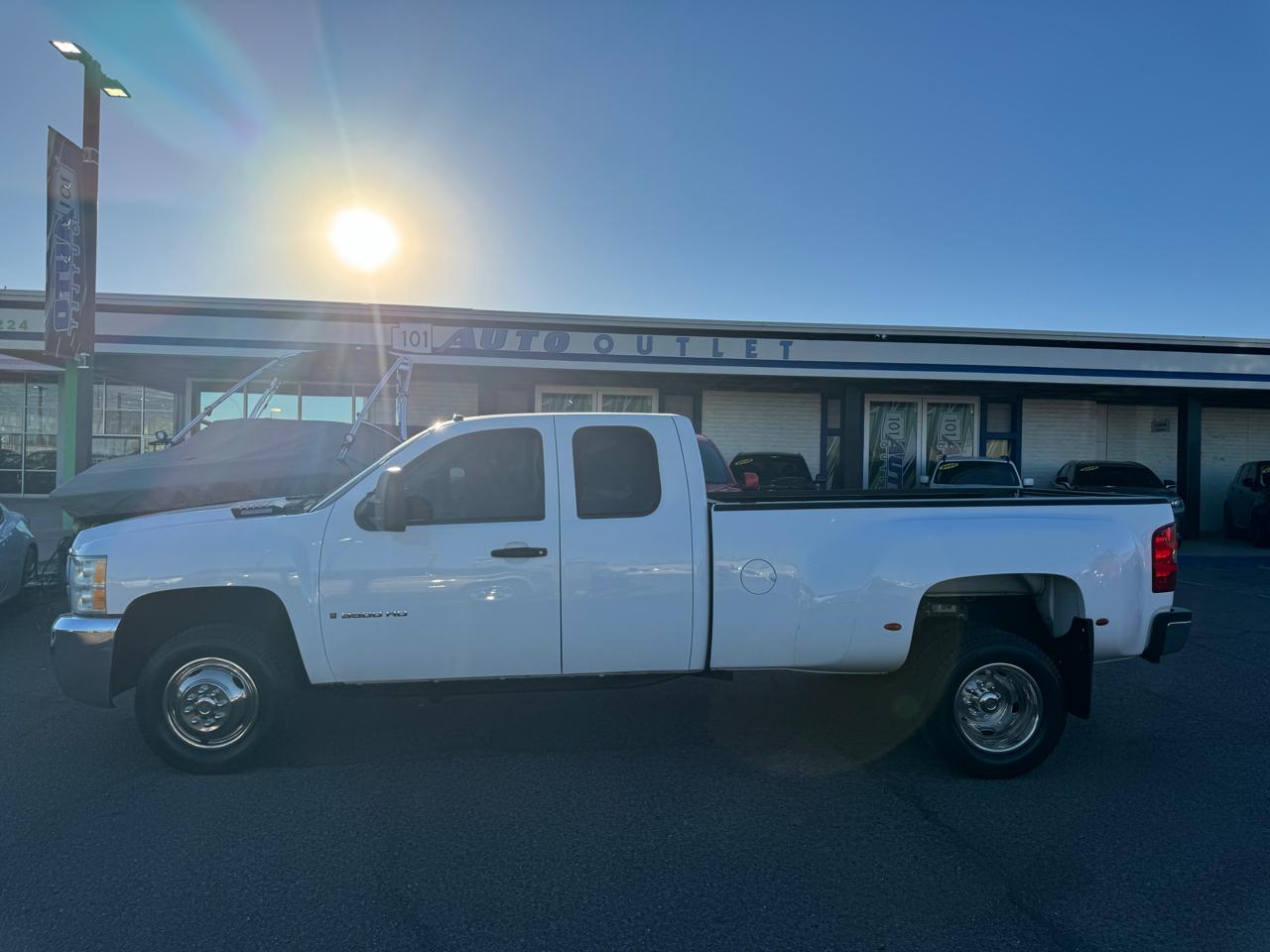 Chevrolet Silverado 3500HD 2WD Ext Cab 157.5" DRW Work Truck 2009