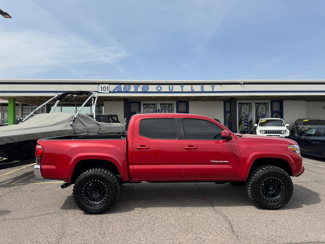 Toyota Tacoma SR Double Cab 5' Bed V6 4x4 AT (Natl) 2018