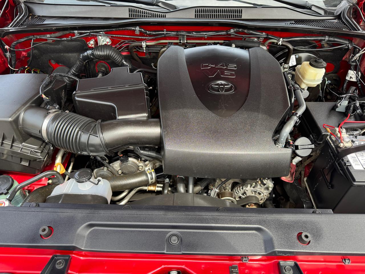 Toyota Tacoma SR Double Cab 5' Bed V6 4x4 AT (Natl) 2018