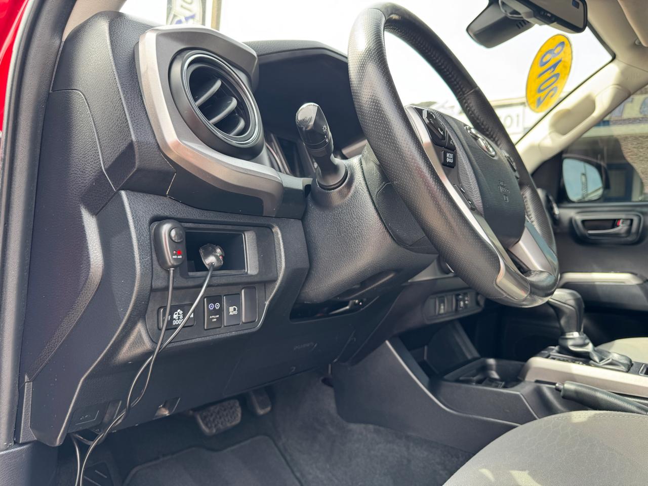 Toyota Tacoma SR Double Cab 5' Bed V6 4x4 AT (Natl) 2018