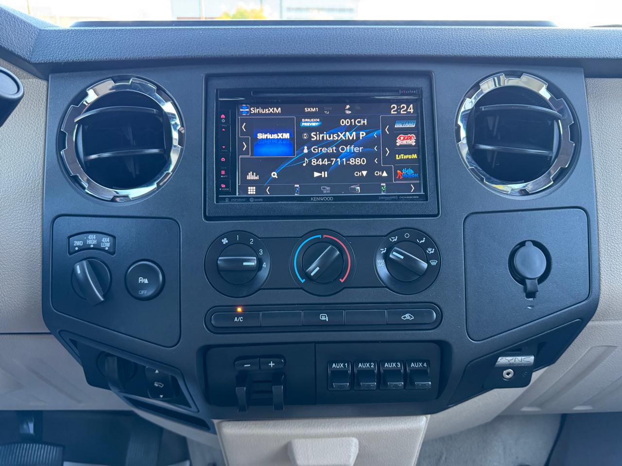 Ford Super Duty F-250 SRW 4WD Crew Cab 156" XLT 2009