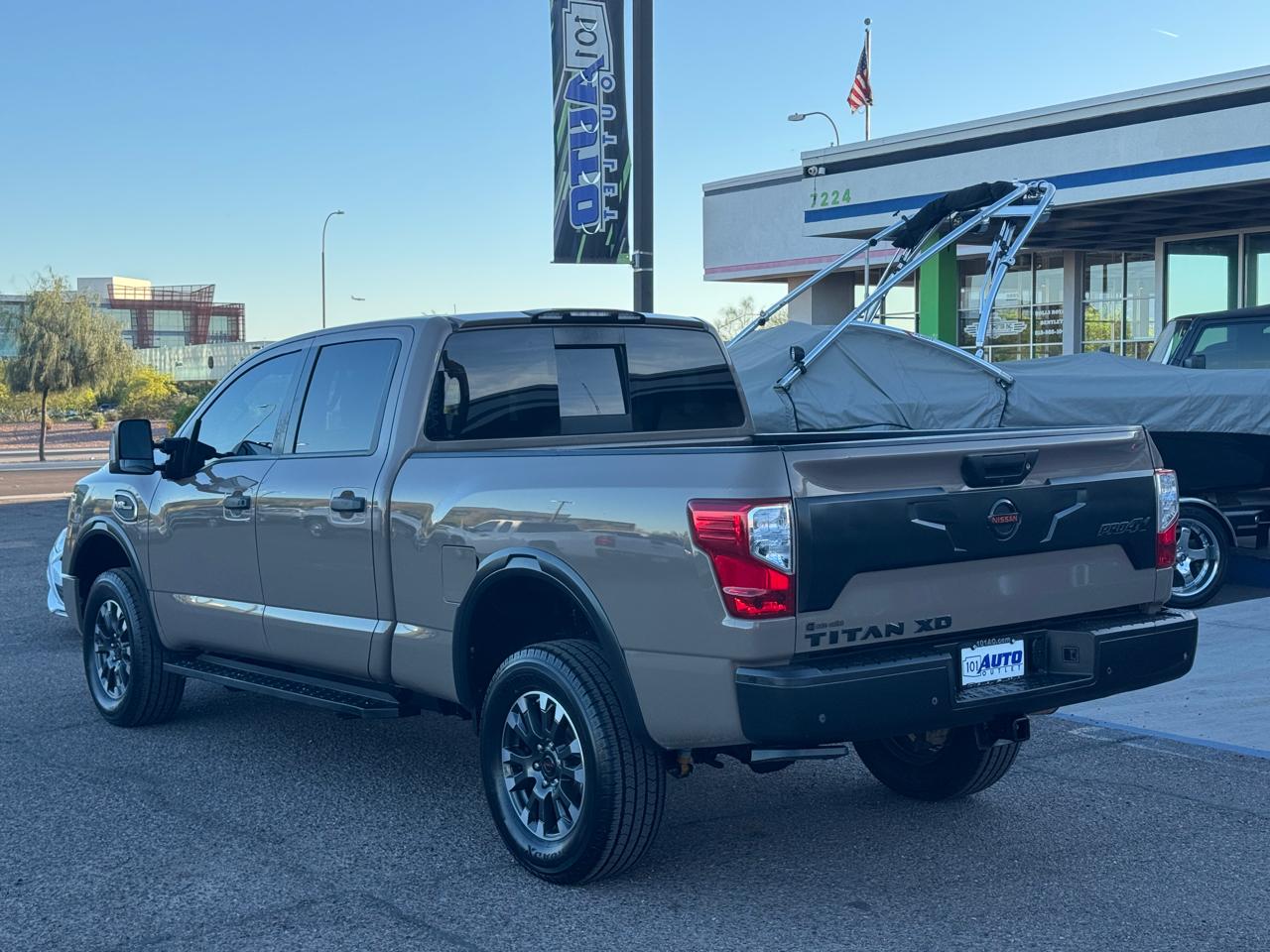 Nissan Titan XD 4x4 Crew Cab PRO-4X 2021