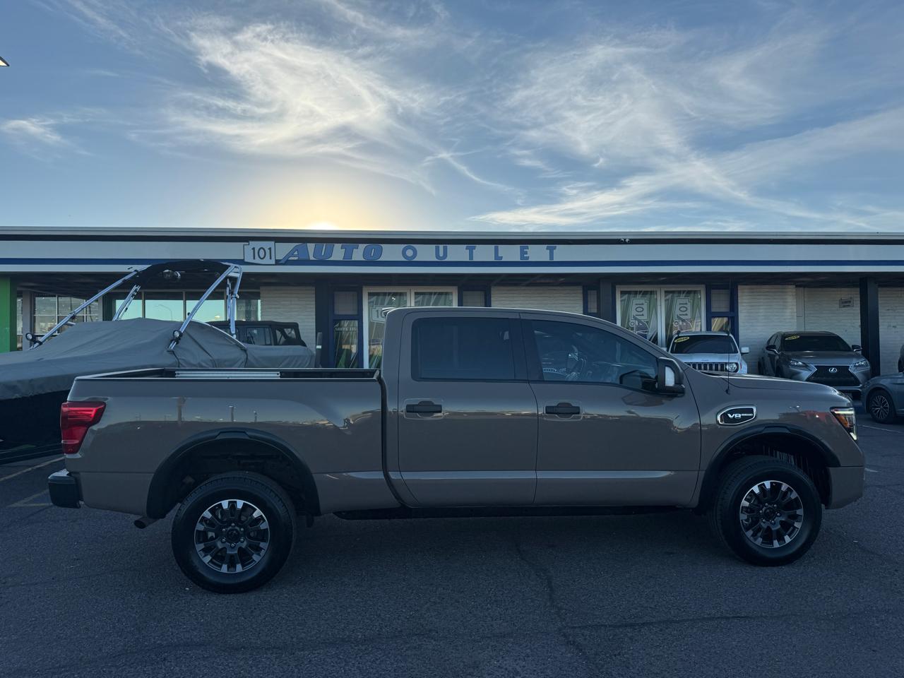 Nissan Titan XD 4x4 Crew Cab PRO-4X 2021