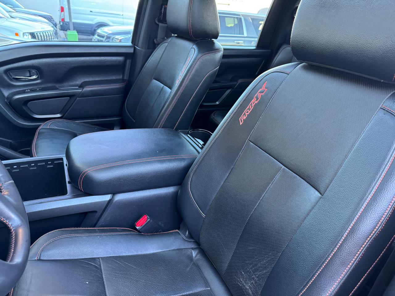 Nissan Titan XD 4x4 Crew Cab PRO-4X 2021