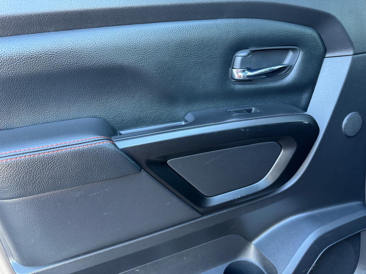 Nissan Titan XD 4x4 Crew Cab PRO-4X 2021