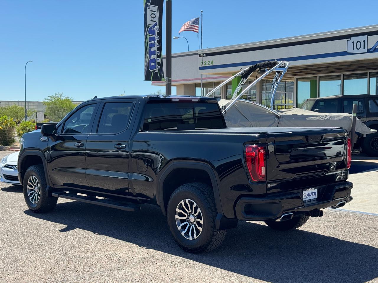 GMC Sierra 1500 4WD Crew Cab 157" AT4 2020