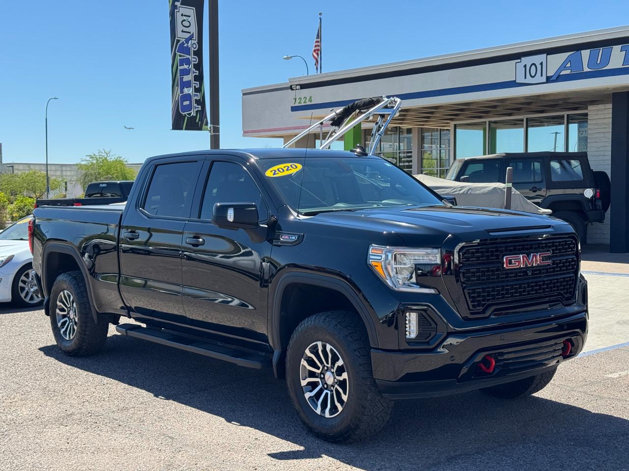 GMC Sierra 1500 4WD Crew Cab 157" AT4 2020