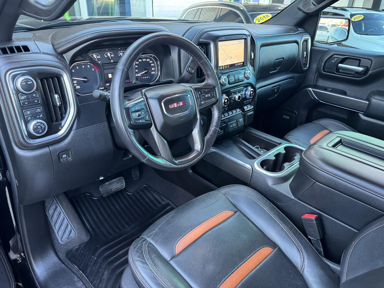 GMC Sierra 1500 4WD Crew Cab 157" AT4 2020