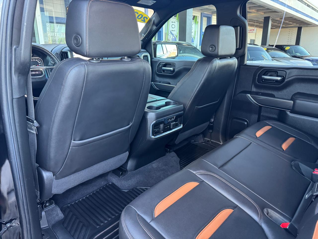 GMC Sierra 1500 4WD Crew Cab 157" AT4 2020