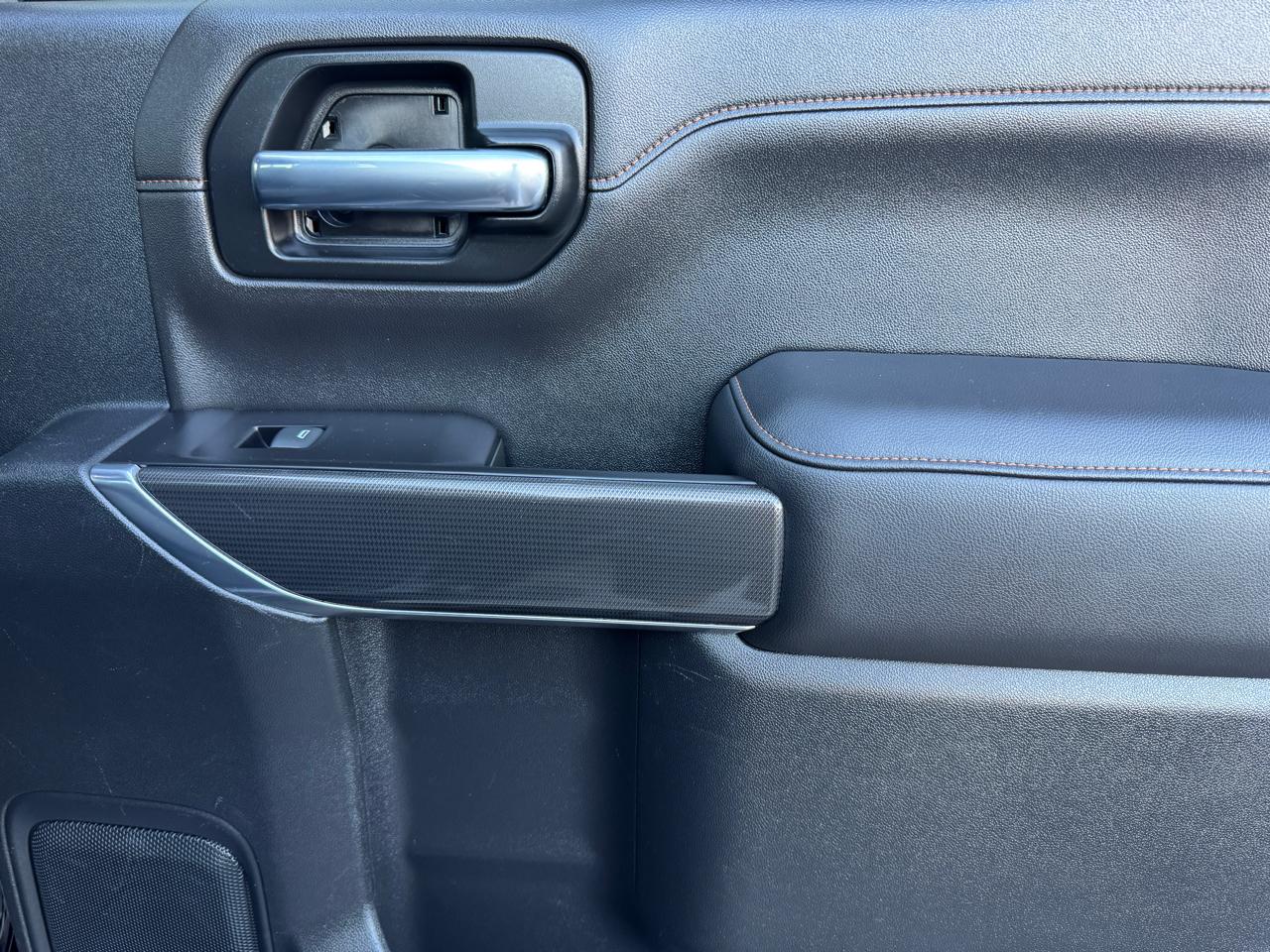 GMC Sierra 1500 4WD Crew Cab 157" AT4 2020