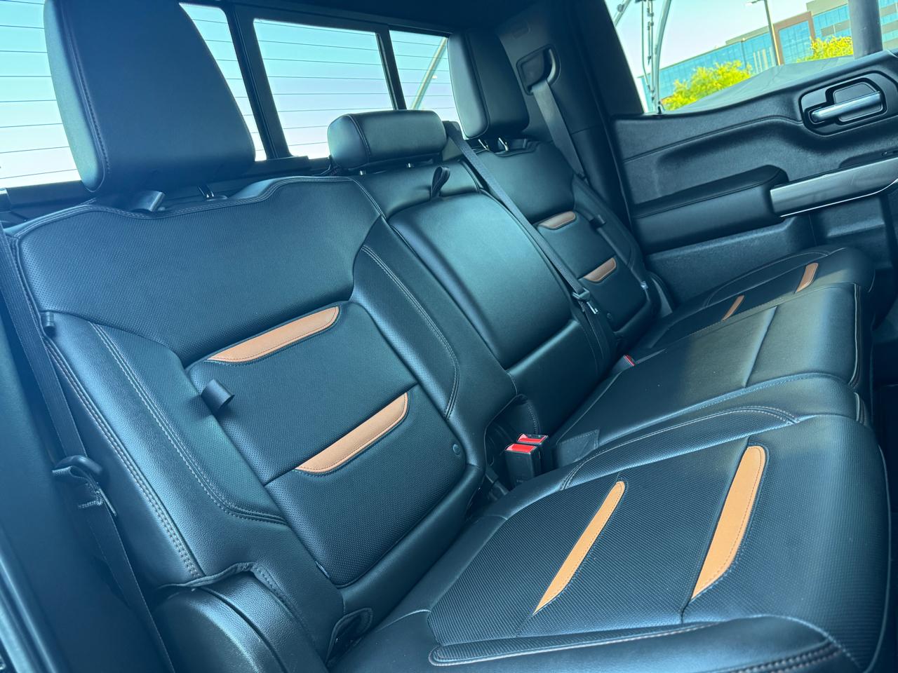 GMC Sierra 1500 4WD Crew Cab 157" AT4 2020