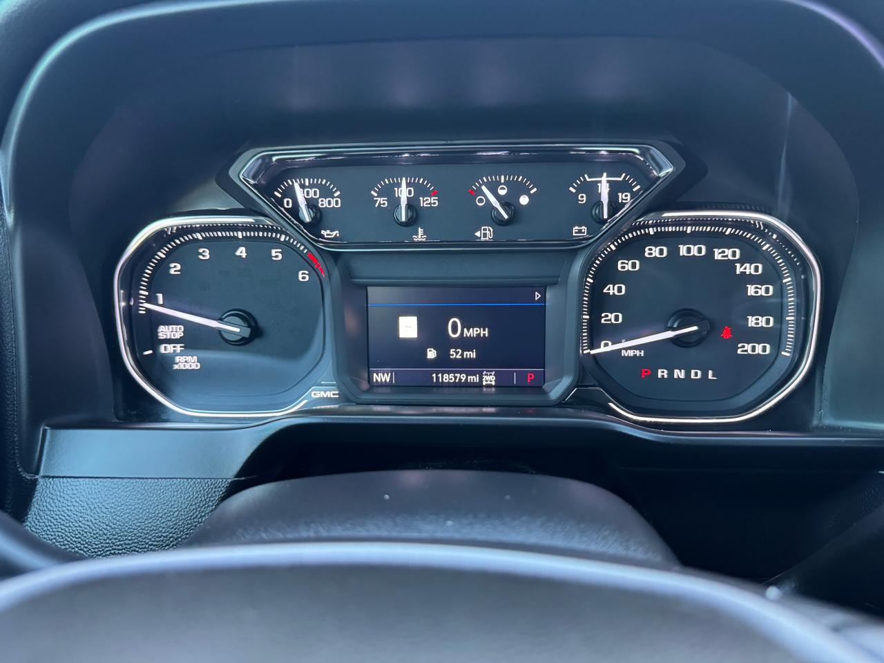 GMC Sierra 1500 4WD Crew Cab 157" AT4 2020