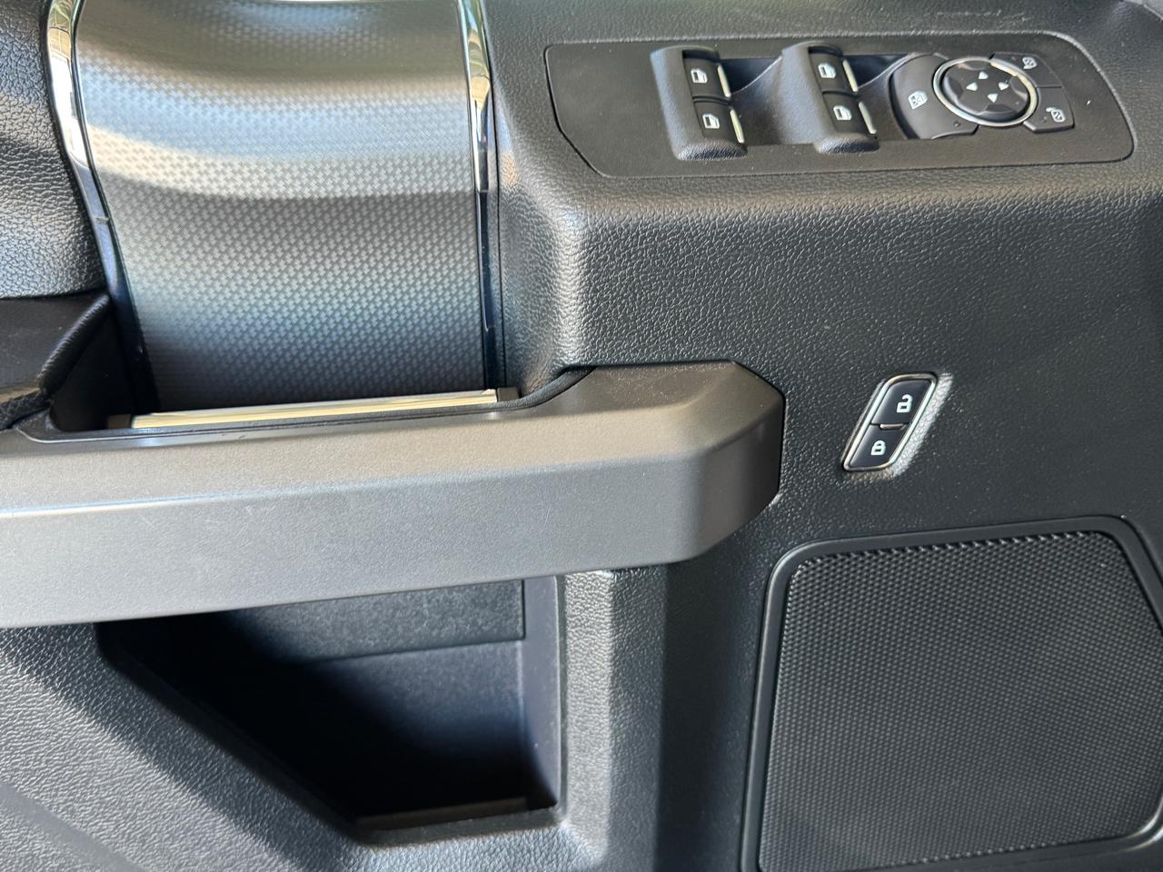 Ford F-150 2WD SuperCrew 157" XLT 2016