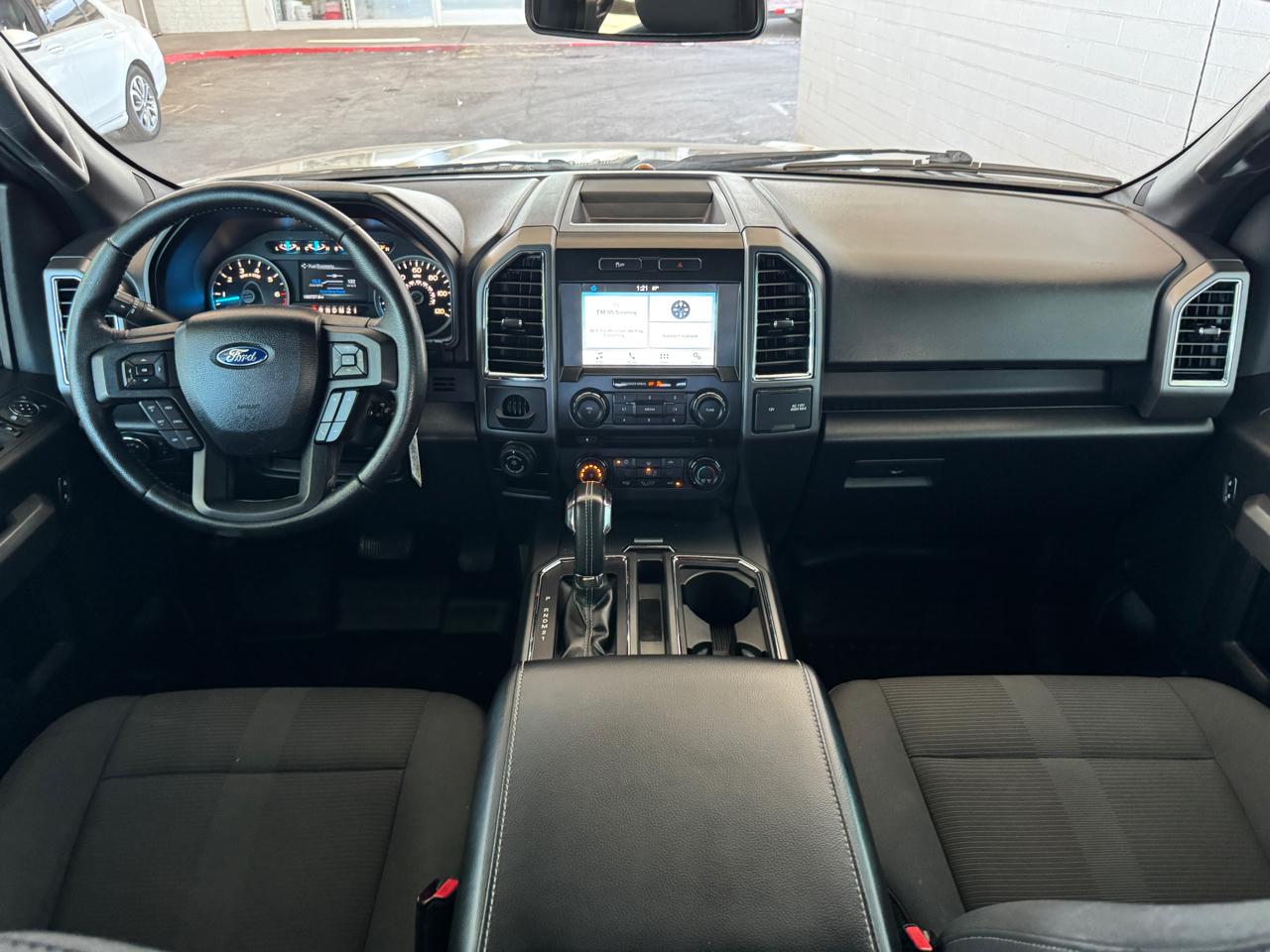 Ford F-150 2WD SuperCrew 157" XLT 2016